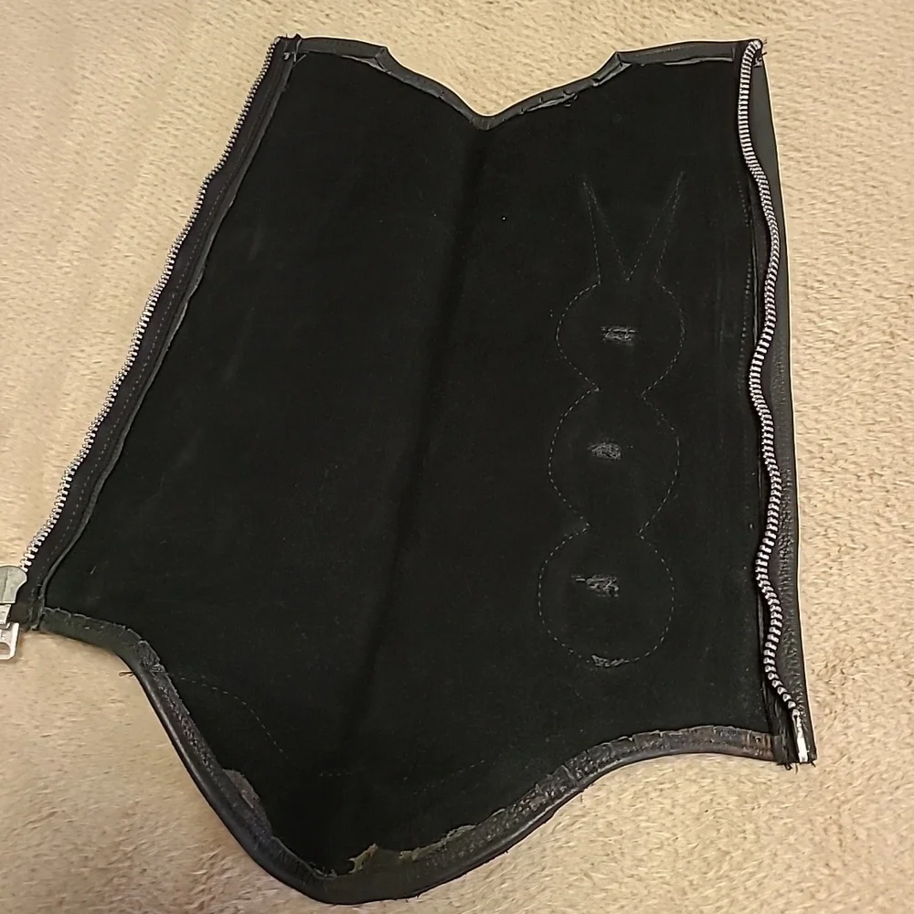 Gauntlets - Picture 4 of 4